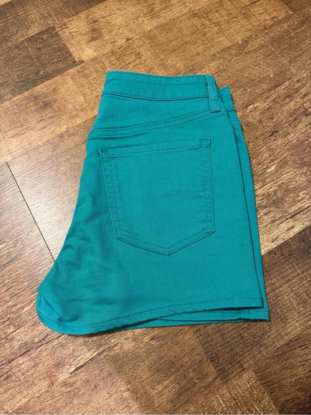 Old Navy Teal High-Rise WOW Shorts - Women’s size 4